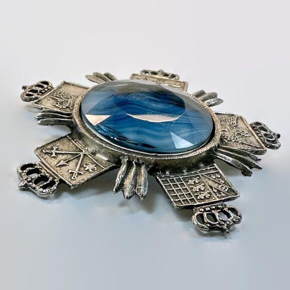 Scottish Brooch, Pendant, Victorian Revival, Faux Agate, Blue, Heraldic - Picture 3 of 4